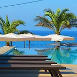 Otel Manet 3*