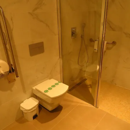 Manet Hotel